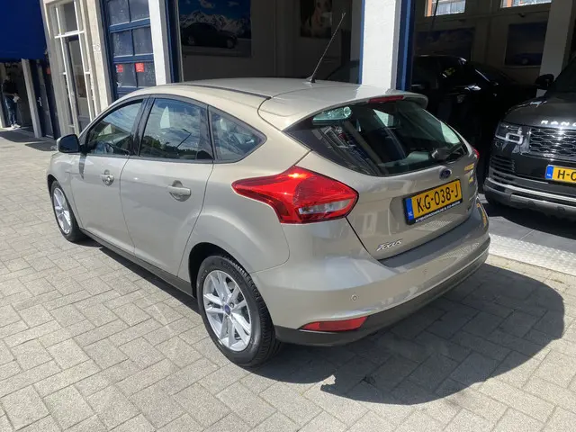 Ford Focus 1.0 Trend 2016 Benzine 3