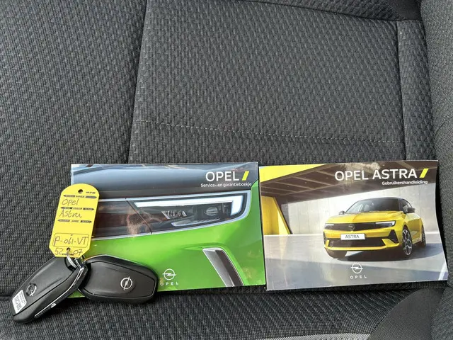 Opel Astra 1.2 Edition 2022 Benzine 25