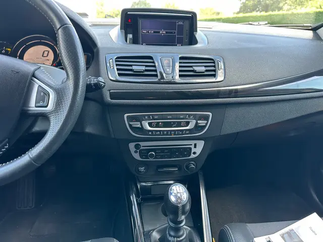 Renault Mégane Estate 1.2 TCe Bose 2012 Benzine 17