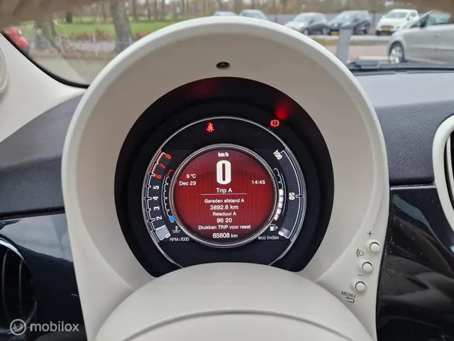 Fiat 500 1.0 Hybrid Star 2020 Benzine 26