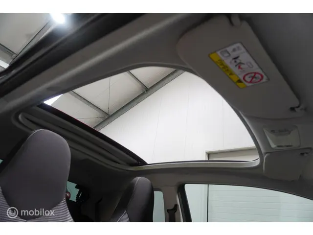 Peugeot 108 1.0 e-VTi Allure TOP! 2018 Benzine 29