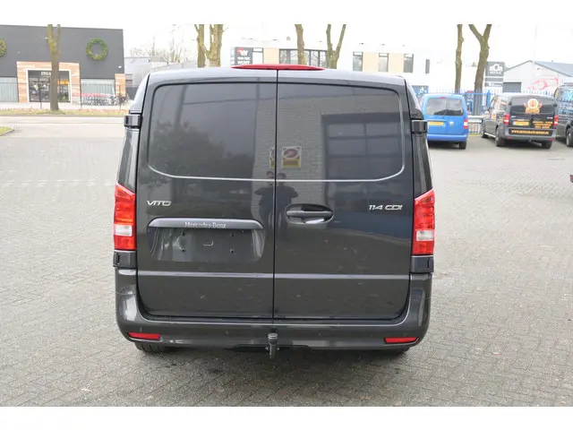 Mercedes-Benz Vito 114 CDI L2 Select 2024 Diesel 11