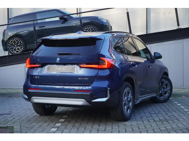 BMW iX1 eDrive20 2026 Elektrisch 2