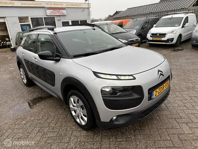 Citroën C4 Cactus 1.2 e-THP Shine 2014 Benzine 2