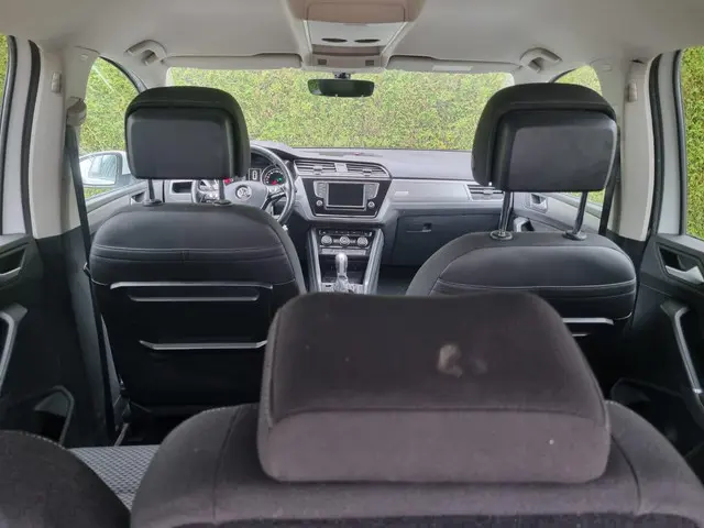 Volkswagen Touran 2.0 TDI SCR Comfortline 2017 Diesel 23