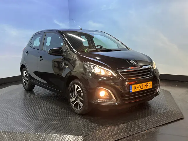 Peugeot 108 1.0 e-VTi Allure 2021 Benzine 4