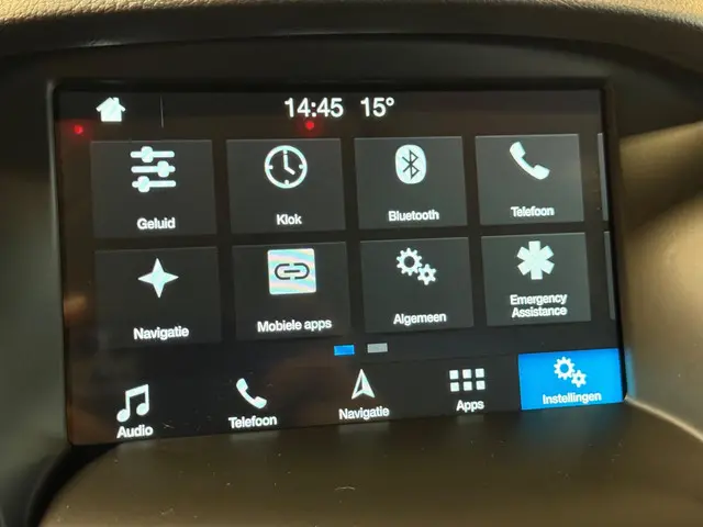 Ford Focus 1.0 Titanium Navi|Trekhaak|PDC! 2018 Benzine 23