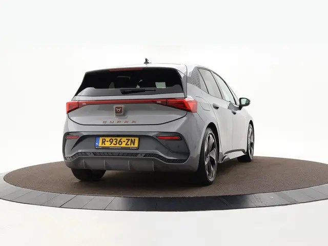 CUPRA Born Business 62 kWh 204pk 2022 Elektrisch 2
