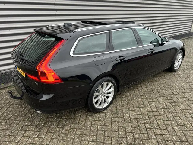 Volvo V90 2.0 T5 Momentum 2017 Benzine 16