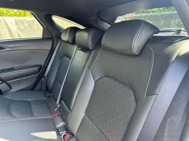 Kia cee'd Sportswagon 1.4 T-GDi More ISG DCT 2020 Benzine 18
