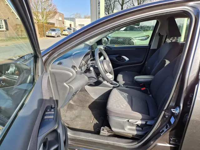 Mazda 2 Hybrid 1.5 Centre-line 2025 Hybride Benzine 3