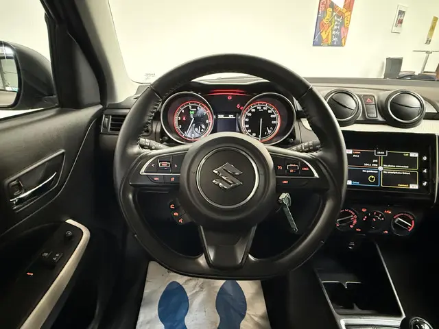 Suzuki Swift 1.2 Select Smart Hybrid 2021 Benzine 9