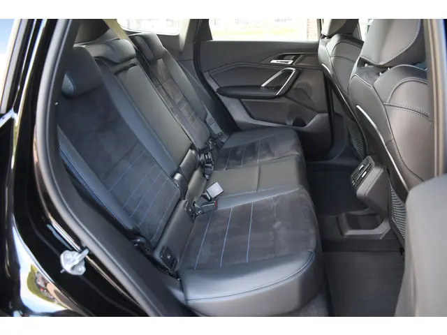 BMW X1 xDrive25e M-Sport 2024 Hybride Benzine 54