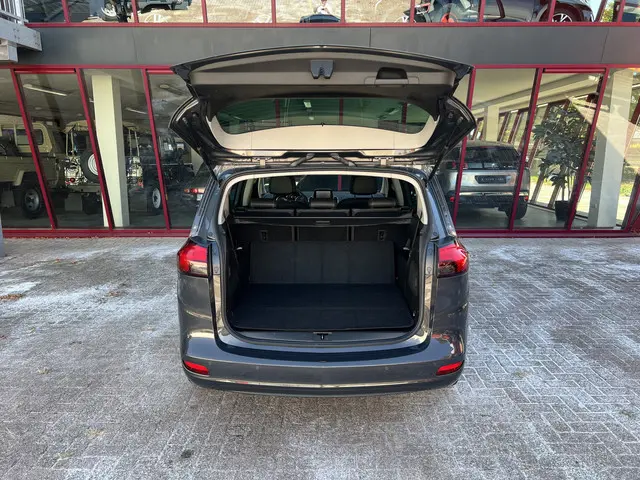 Opel Zafira Tourer 1.4 Edition 7p. 2016 Benzine 24