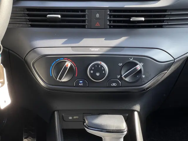 Hyundai Bayon 1.0 T-GDI Comfort 2023 Benzine 18