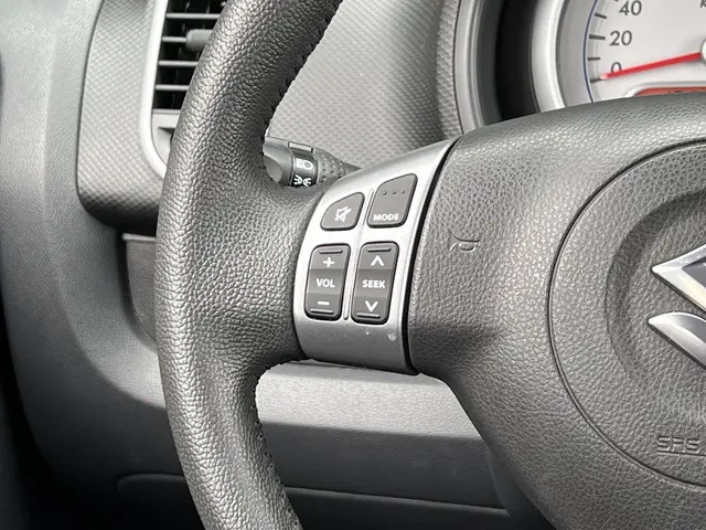 Suzuki Splash 1.0 VVT Comfort EASSS 2014 Benzine 20