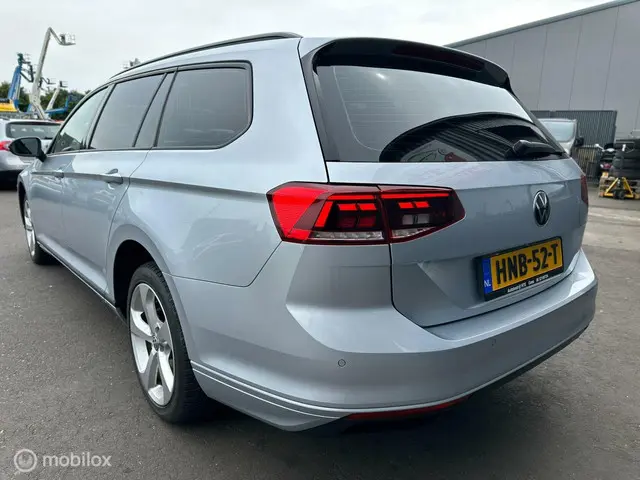 Volkswagen Passat Variant 2.0 TDI AUTOMAAT 2023 Diesel 4