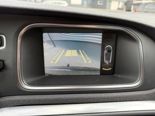 Volvo V40 1.6 D2 R-Design EXPORTPRIJS 2013 Diesel 17