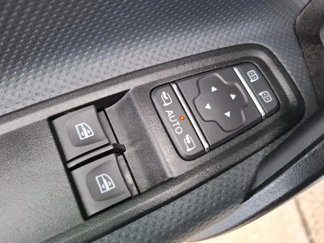 Mercedes-Benz Citan 108 CDI L1 Base 2023 Diesel 31