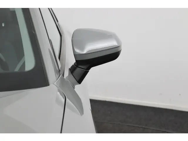 Audi Q2 1.0 TFSI Sport 2017 Benzine 34