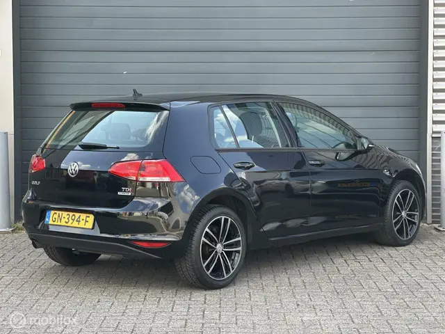 Volkswagen Golf 1.6 TDI Highline | Airco | 2015 Diesel 15