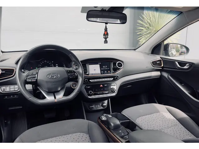 Hyundai IONIQ Premium EV 2018 Elektrisch 4