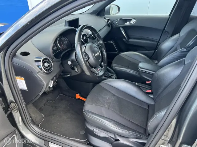 Audi A1 Sportback 1.4 TFSI S line 2013 Benzine 10