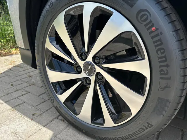 BYD SEAL U Design 87 kWh 2025 Elektrisch 26
