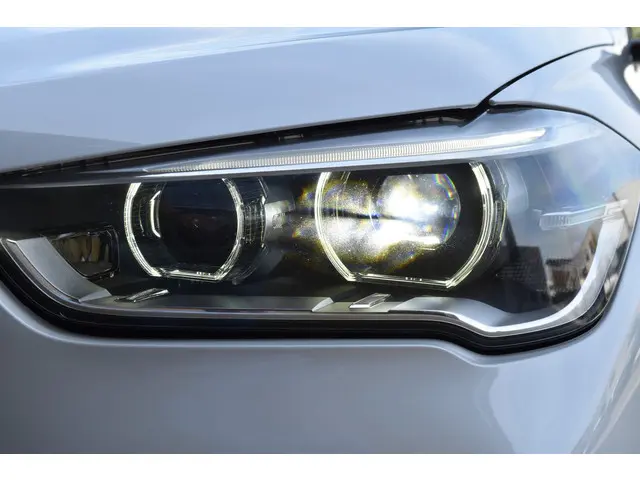 BMW X1 sDrive20i 2015 Benzine 32