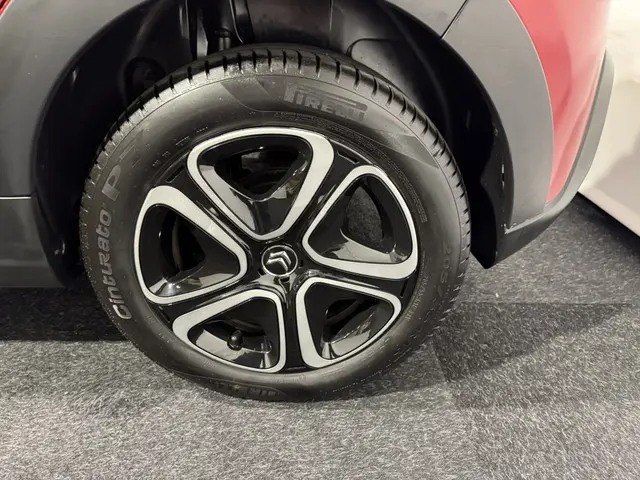 Citroën C3 PureTech 83 Business 2020 Benzine 19