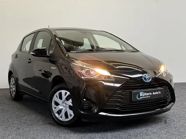 Toyota Yaris 1.5 Hybrid Aspiration 2018 Hybride Benzine 33