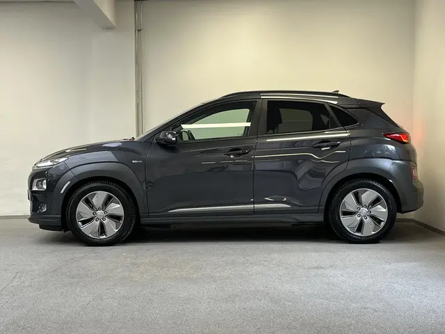 Hyundai Kona EV Premium 64 kWh 2020 Elektrisch 8
