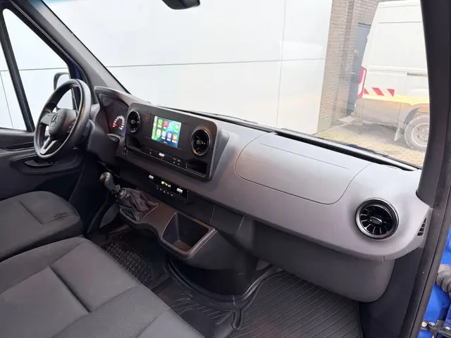 Mercedes-Benz Sprinter 311 2.2 CDI 2020 Diesel 9