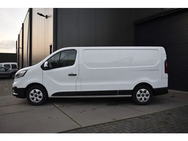 Renault Trafic Advance 2024 Diesel 8