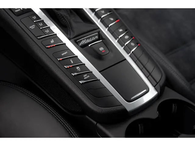 Porsche Macan 2.9 GTS 2020 Benzine 16