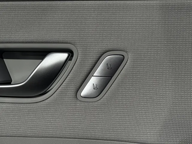 Hyundai Kona Electric Premium 64.8 kWh 2026 Elektrisch 20