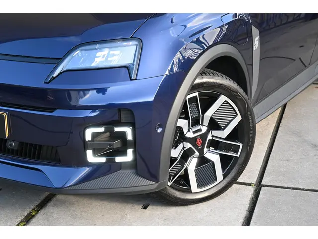 Renault 5 comfort range techno 52 kWh 2025 Elektrisch 4