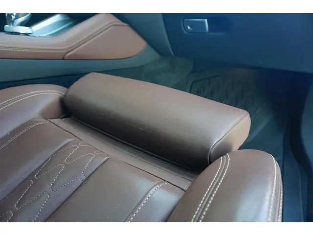 BMW X6 xDrive40i 2022 Benzine 16