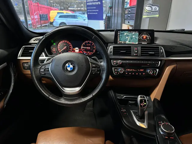 BMW 3 Serie 320i High Executive|AUTOMAAT 2017 Benzine 10