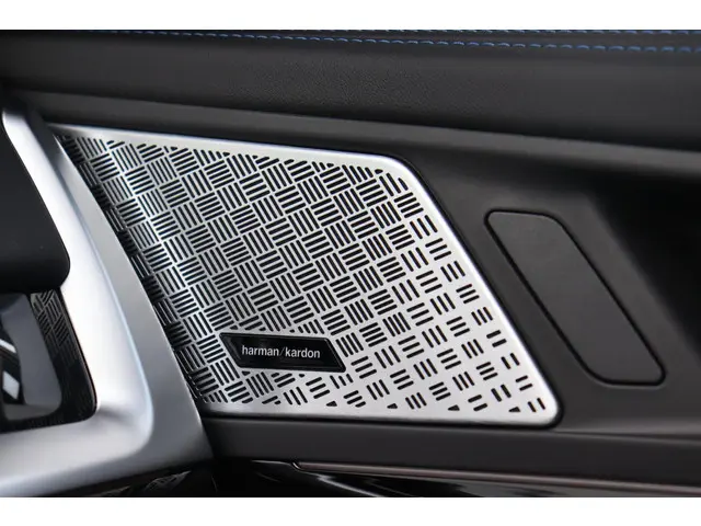 BMW X1 xDrive25e 2025 Hybride Benzine 35