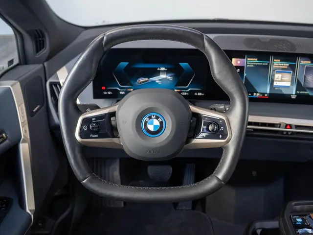 BMW iX xDrive50 2023 Elektrisch 7