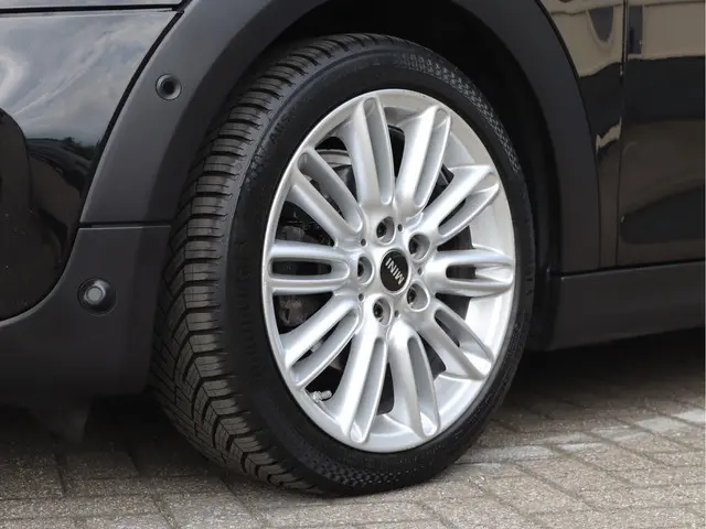 MINI Cooper 1.5 Salt 2021 Benzine 10