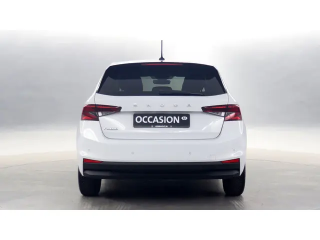 Škoda Fabia 1.0 MPI 80pk Ambition 2023 Benzine 8