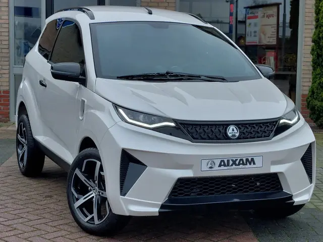 Aixam Crossover 2