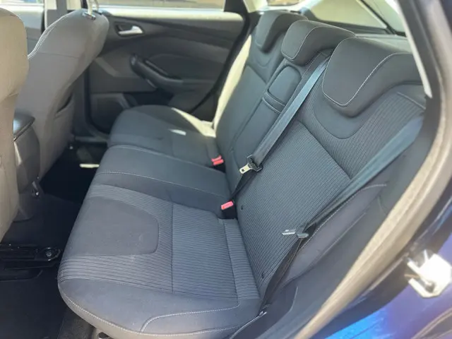 Ford Focus 1.6 TI-VCT Titanium 2012 Benzine 16