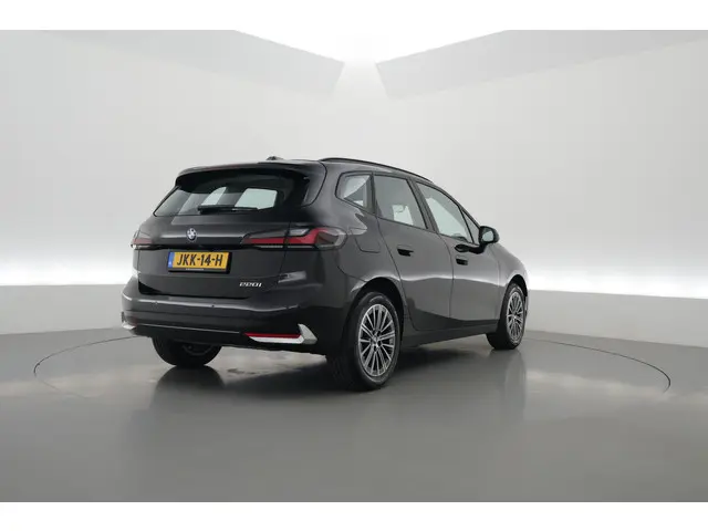BMW 2 Serie Active Tourer 220i 2022 Benzine 2