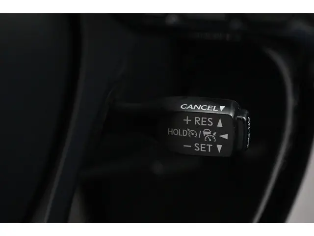 Toyota C-HR 1.8 Hybrid Style 2021 Hybride Benzine 42
