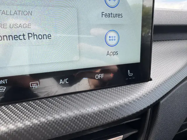 Ford Kuga 2.5 PHEV ST-Line X 2026 Hybride Benzine 21