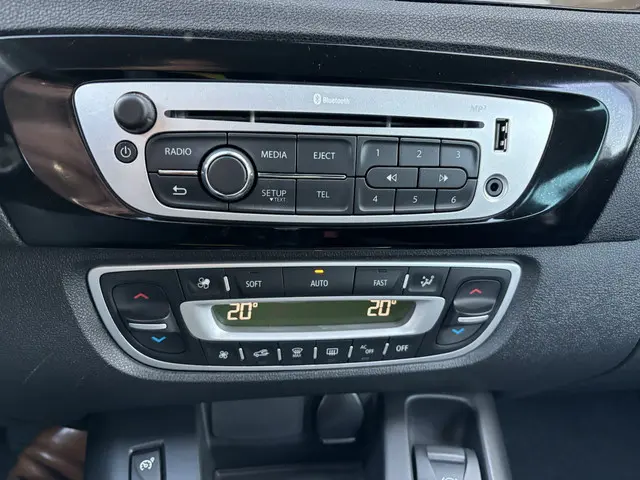 Renault Scénic 2.0 Bose 2014 Benzine 16