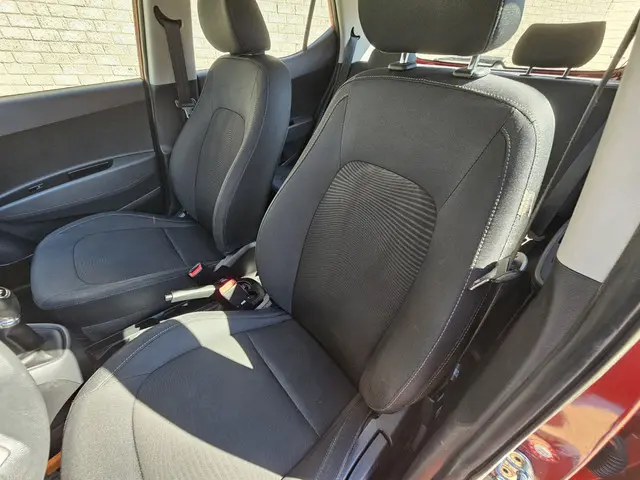 Hyundai i10 1.0i Comfort Navi/Airci/Ccr 2017 Benzine 11